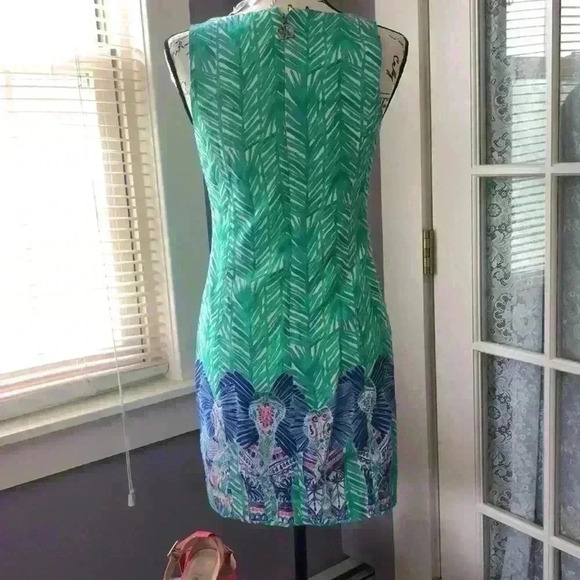 Lilly Pulitzer Blue Green and Hot Pink Sleeveless V-Neck dress w/ Elephants Sz 2 - Picture 3 of 8